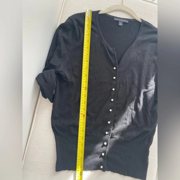 BANANA Republic Black  Silk Button Down Pearl Cardigan Top Size M - Picture 10 of 11